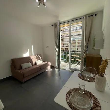 A Deux Pas De La Apartment Nizza